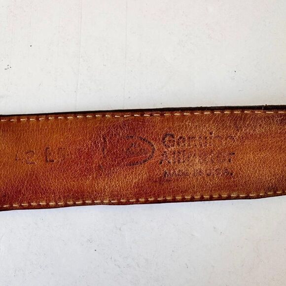 Vintage JUSTIN Mens Brown Belt 42 L Crocodile Genuine Exotic Leather Western - Picture 6 of 10